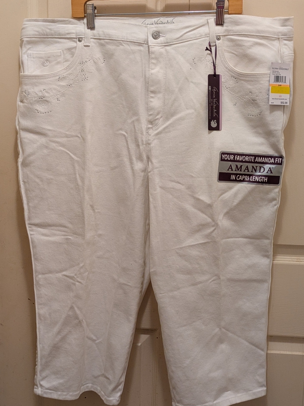 Women's Gloria Vanderbilt Amanda Capri Jeans in White Sz 24W